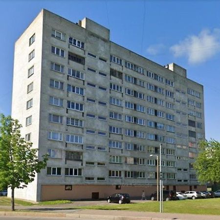 Hero Avenue Apartment Narva Exterior photo